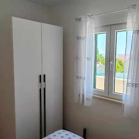 Appartement Borovina Bol