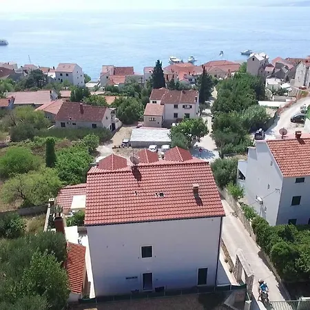 Lägenhet Borovina